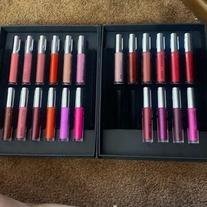 Extreme matte tint lipsticks